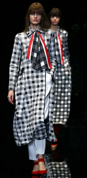 MİLANO MODA HAFTASININ ÖNE ÇIKANLARI