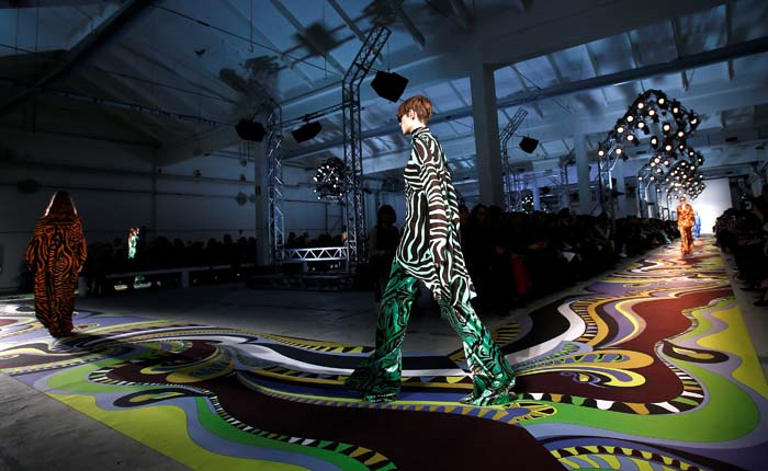 MİLANO MODA HAFTASININ ÖNE ÇIKANLARI