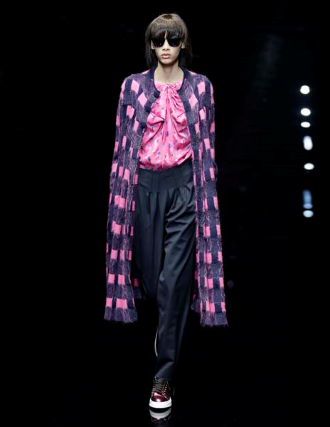 MİLANO MODA HAFTASININ ÖNE ÇIKANLARI