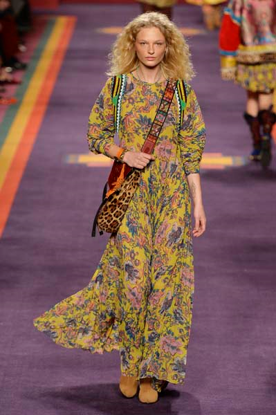 MİLANO MODA HAFTASININ ÖNE ÇIKANLARI