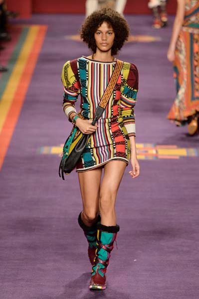 MİLANO MODA HAFTASININ ÖNE ÇIKANLARI