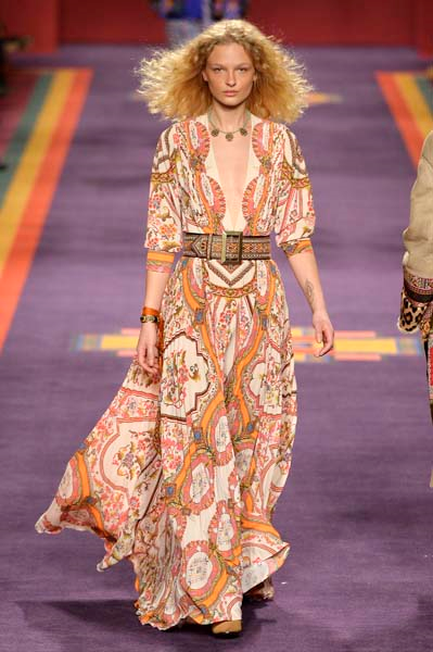 MİLANO MODA HAFTASININ ÖNE ÇIKANLARI