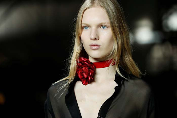 PARİS MODA HAFTASI DEVAM EDİYOR