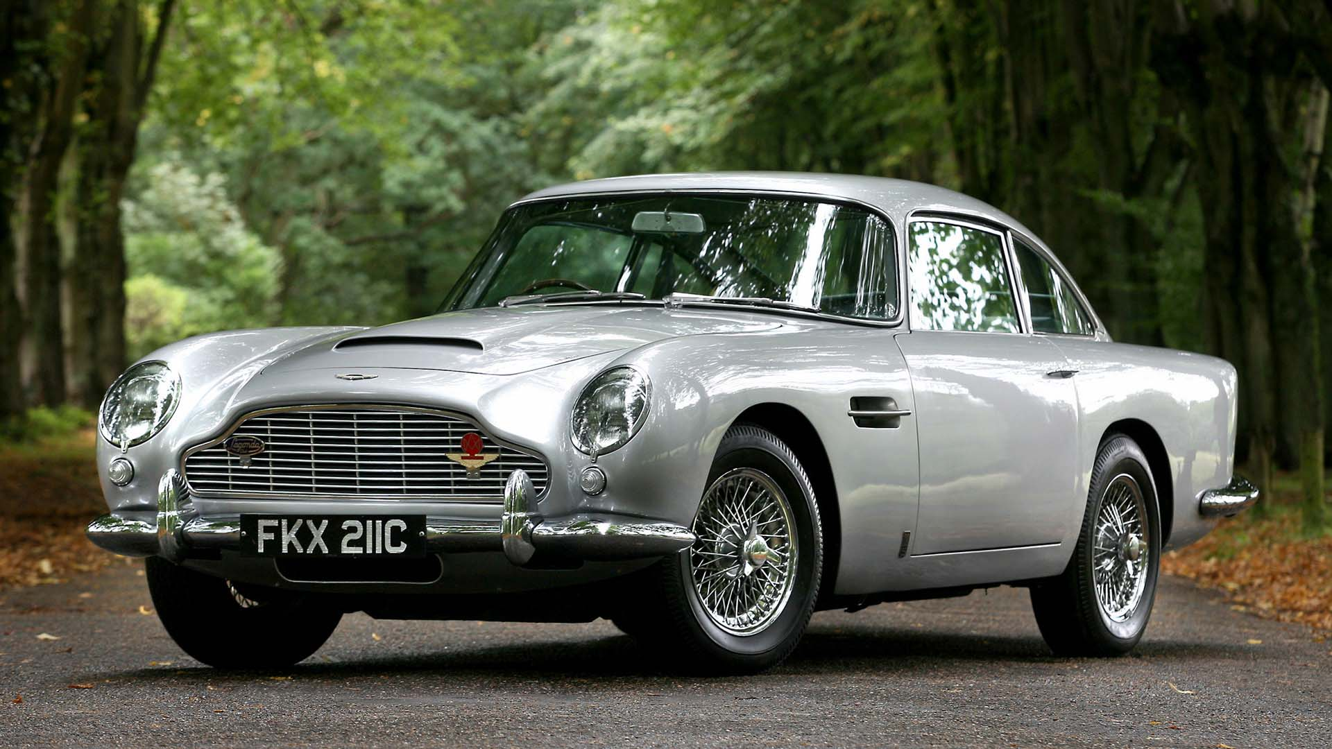 YENİ TREND KLASİK OTOMOBİL