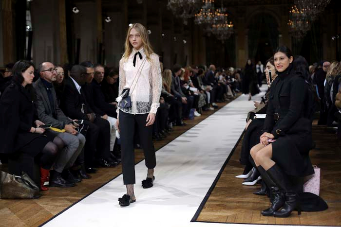 PARİS MODA HAFTASI DEVAM EDİYOR