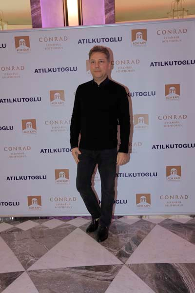 DERNEK YARARINA ATIL KUTOĞLU DEFİLESİ