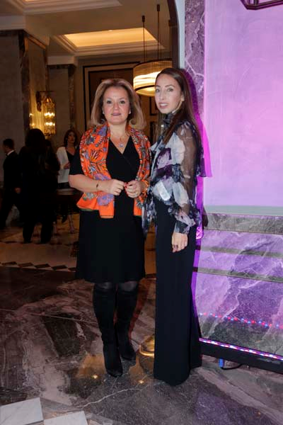 DERNEK YARARINA ATIL KUTOĞLU DEFİLESİ