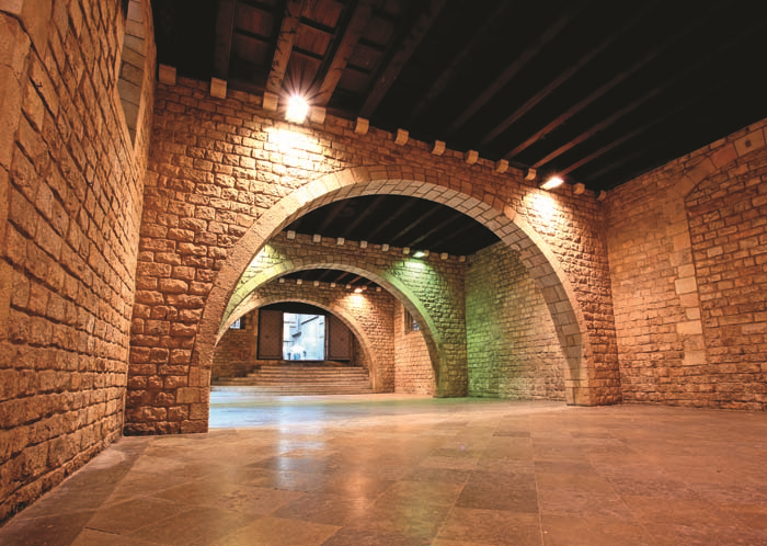 AHMET GÜNEŞTEKİNİN SANAT ROTASI