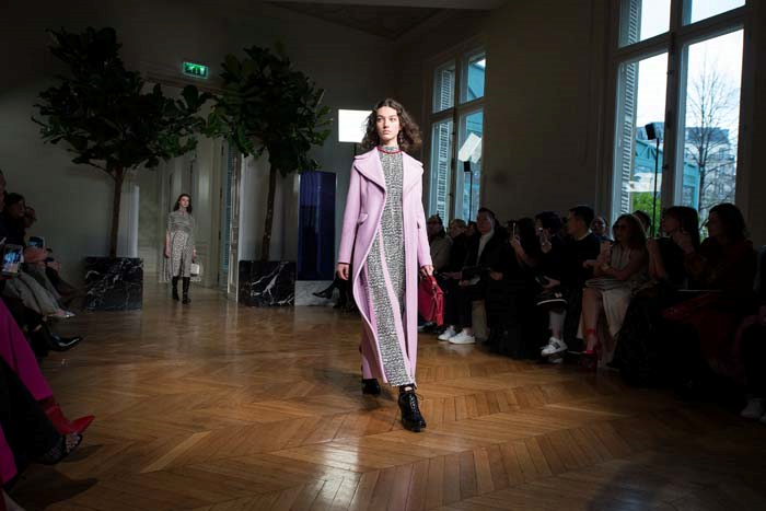 VALENTINO ROMANTİZMİ