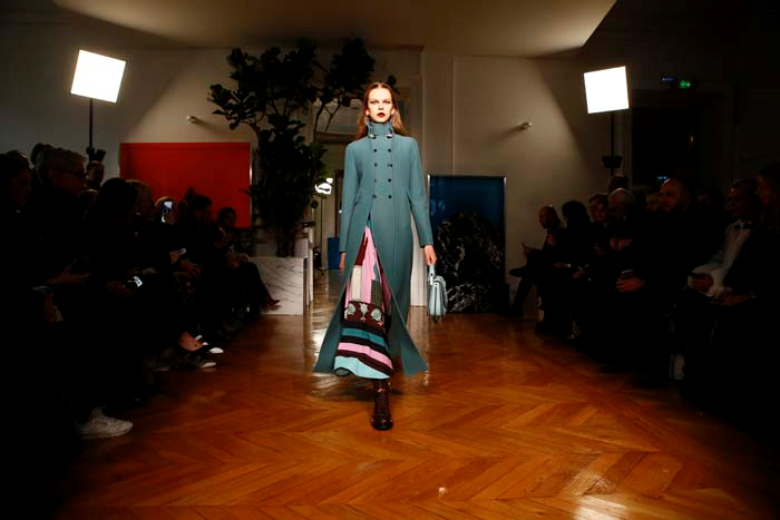 VALENTINO ROMANTİZMİ