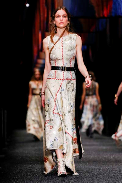 SİHİR VE MİSTİSİZM