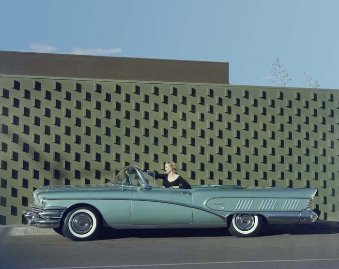 GİZEMLİ OTOMOBİL DÜNYASI