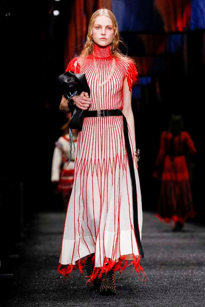 SİHİR VE MİSTİSİZM