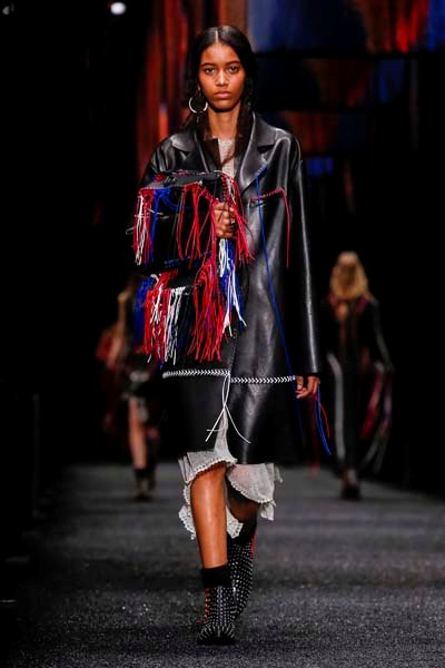 SİHİR VE MİSTİSİZM