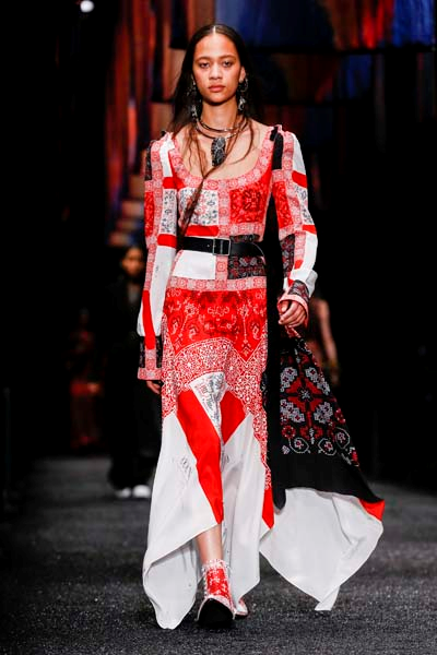 SİHİR VE MİSTİSİZM