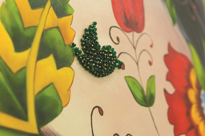 ASLI ÖZOK KADININ YERİNİ SORGULUYOR