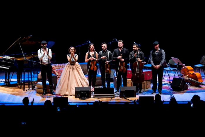 SERTAB ERENERDEN YENİ KONSER