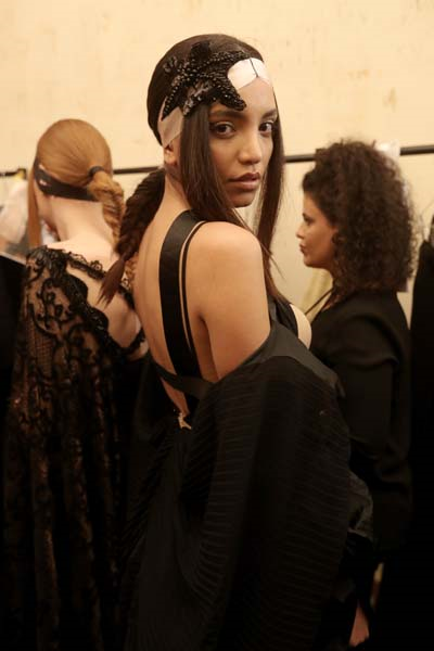 ÖZLEM SÜER BACKSTAGE