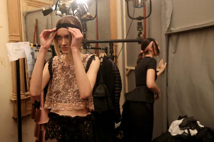 ÖZLEM SÜER BACKSTAGE