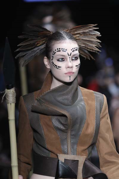 MBFWI İKİNCİ GÜNÜ DEFİLELERİNDEN CEREN OCAK