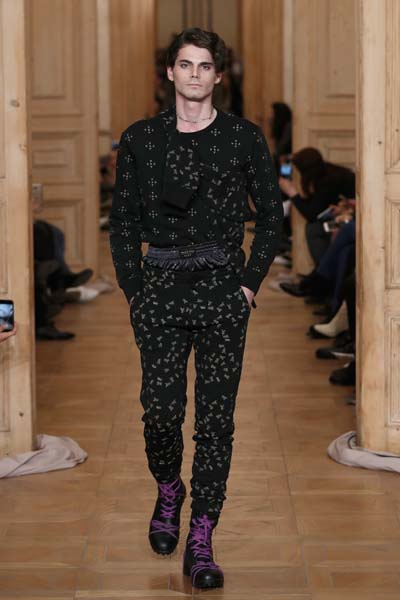 BRAND WHO DEFİLESİNDEN KARELER