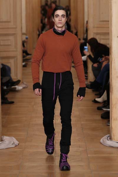 BRAND WHO DEFİLESİNDEN KARELER