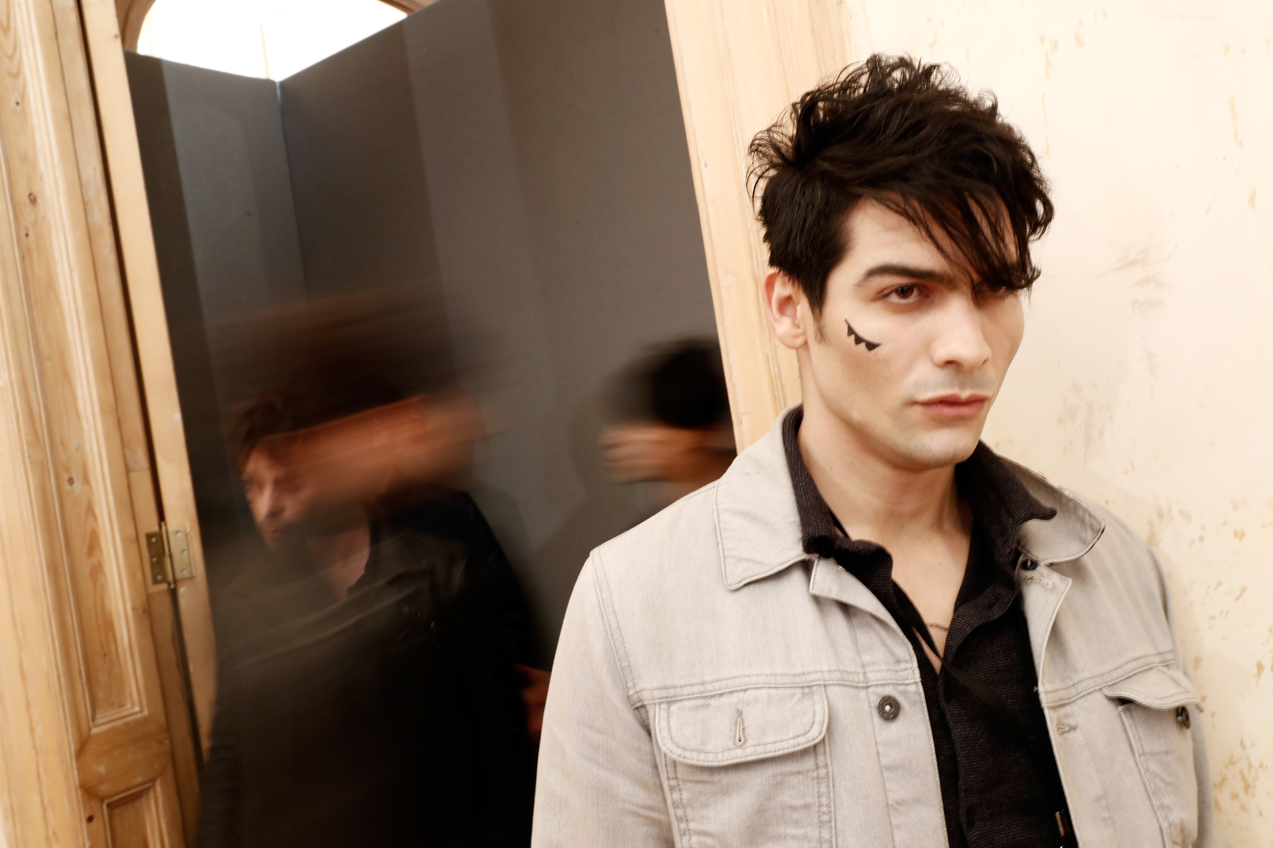 NİYAZİ ERDOĞAN BACKSTAGE