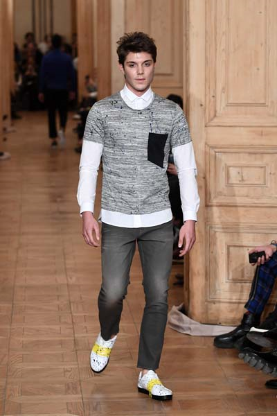 MBFWI ÜÇÜNCÜ GÜNÜ DEFİLESİ : NİYAZİ ERDOĞAN