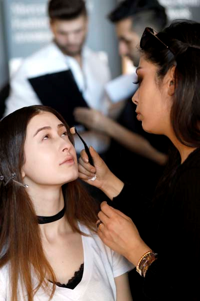 MERT ERKAN KULİS GÖRÜNTÜLERİ