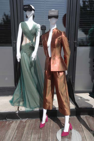 MODA HAFTASINA VRLI SUNUM SUDİ ETUZ