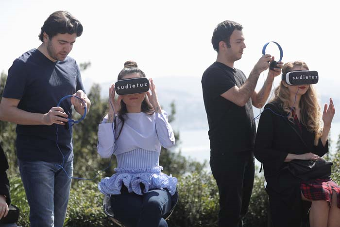 MODA HAFTASINA VRLI SUNUM SUDİ ETUZ