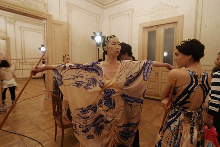 BASHAQUES DEFİLESİ BACKSTAGE