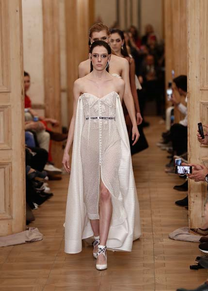 DÖRDÜNCÜ GÜNÜN SON DEFİLESİ GÜLÇİN ÇENGEL