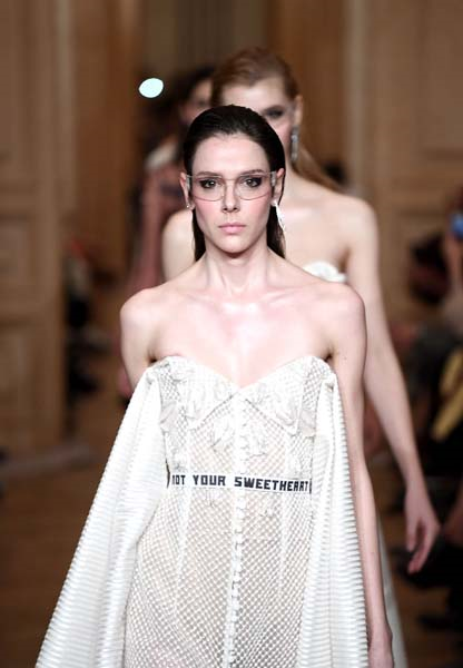 DÖRDÜNCÜ GÜNÜN SON DEFİLESİ GÜLÇİN ÇENGEL