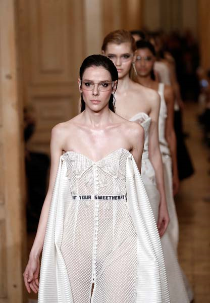 DÖRDÜNCÜ GÜNÜN SON DEFİLESİ GÜLÇİN ÇENGEL