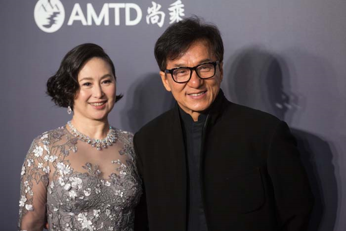 HONG KONGDA AMFAR GALA GERÇEKLEŞTİ