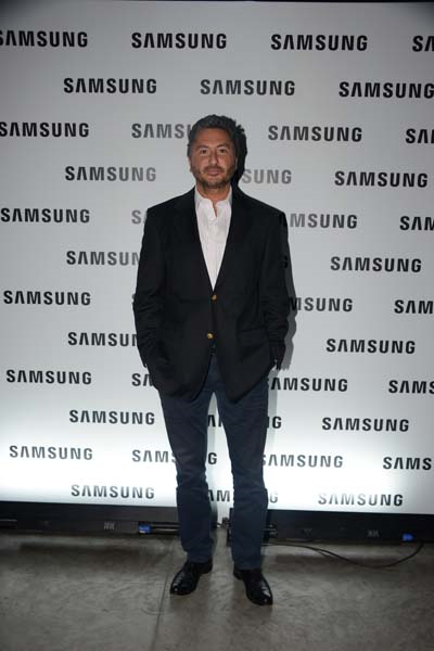 SAMSUNG S8 TANITIMI GERÇEKLEŞTİ