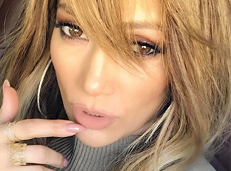 YENİ TREND: NUDE OJE-RUJ KOMBİNASYONU