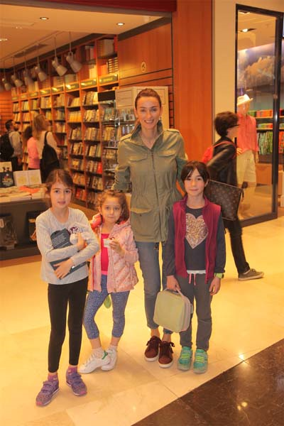 KIZLARIYLA SİNEMA KEYFİ