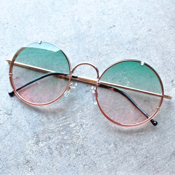 GÖZLÜKSÜZ FESTİVAL OLMAZ