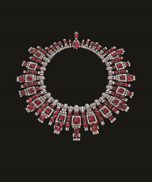 GRAND PALAISDE CARTIER IŞILTISI