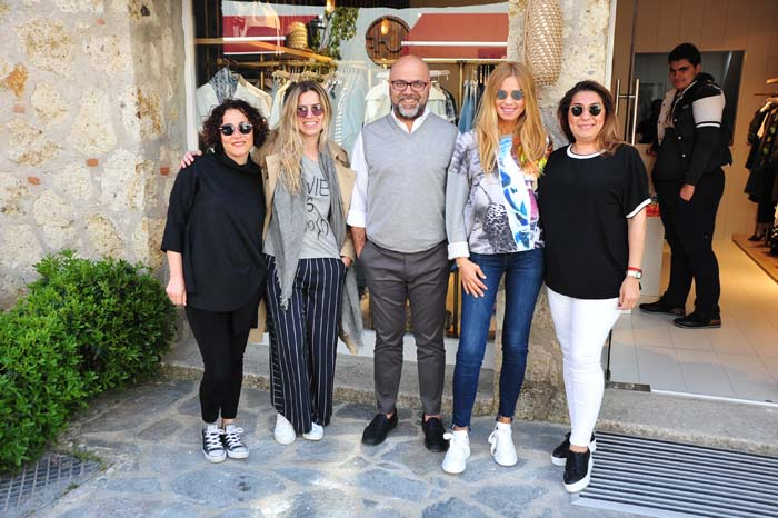 ALAÇATI OT FESTİVALİ İLE ALAÇATI SEZONU AÇILDI