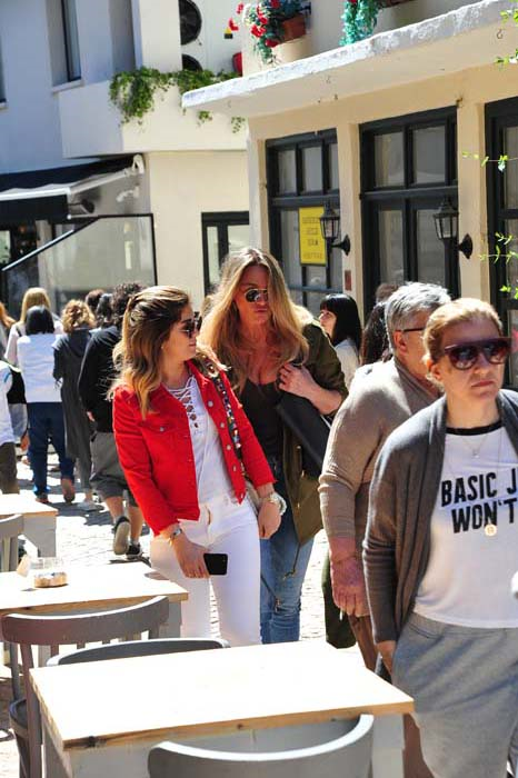 ALAÇATI OT FESTİVALİ İLE ALAÇATI SEZONU AÇILDI