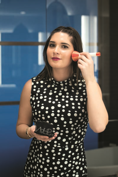 İPEK TOPLUSOYLA GÜZELLİK ÜZERİNE 