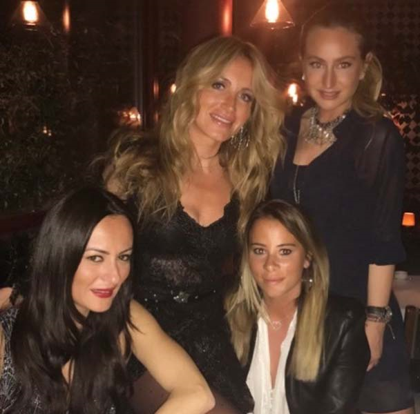 YASEMİN TACİROĞLU DOĞUM GÜNÜNÜ KUTLADI