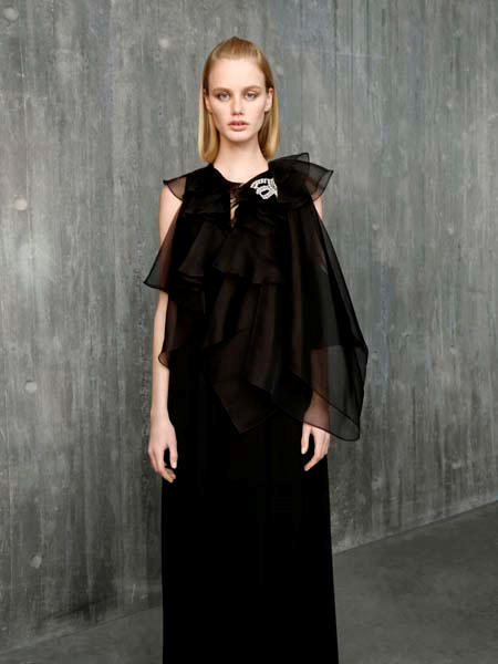 DÜĞÜN KIYAFETLERİ