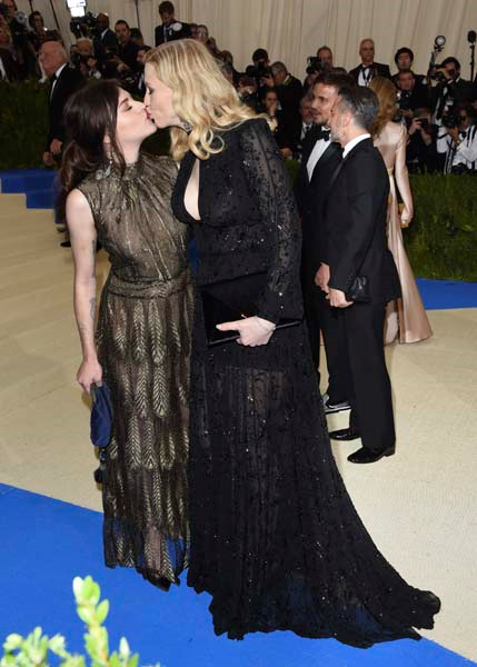 MET GALANIN ÖNE ÇIKANLARI