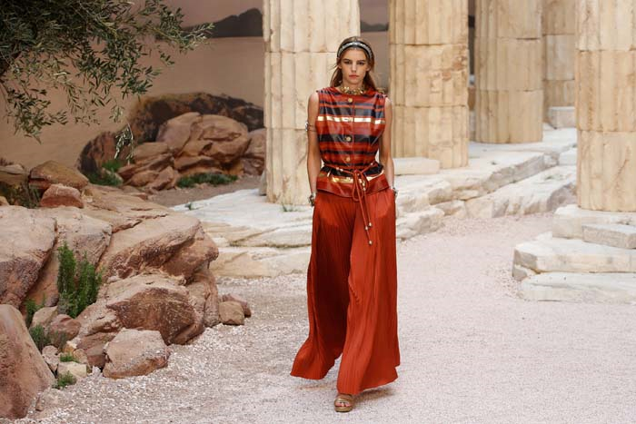 CHANEL CRUISE DEFİLESİ GERÇEKLEŞTİ