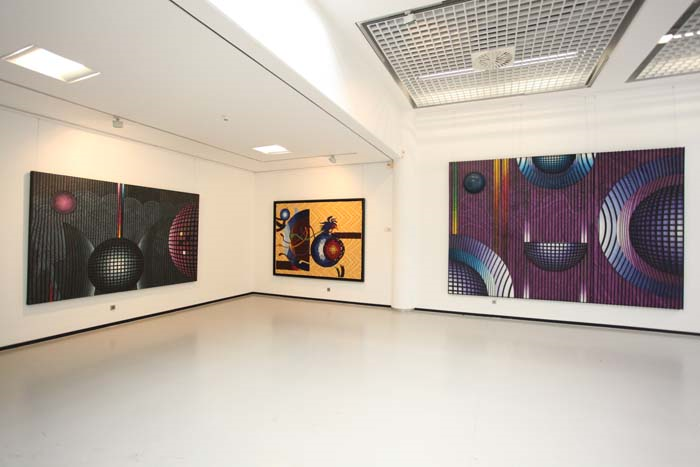 GÜNEŞTEKİN’İN YENİ SERGİSİ