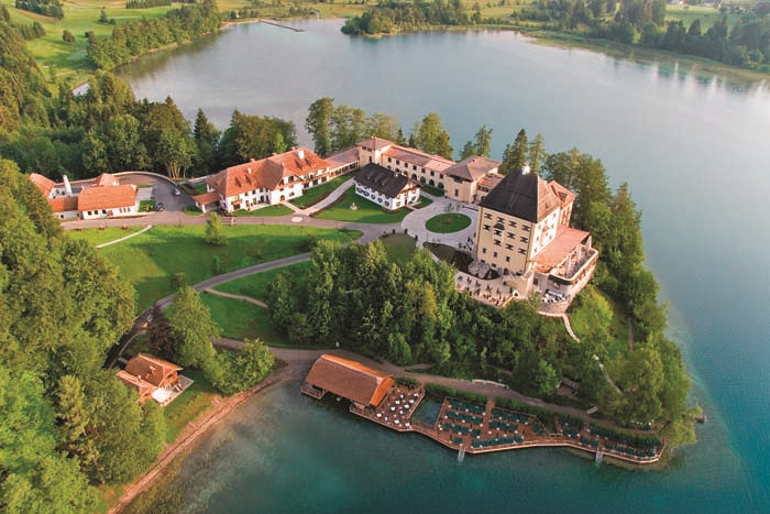 ATIL KUTOĞLUNUN LÜKSLERİ